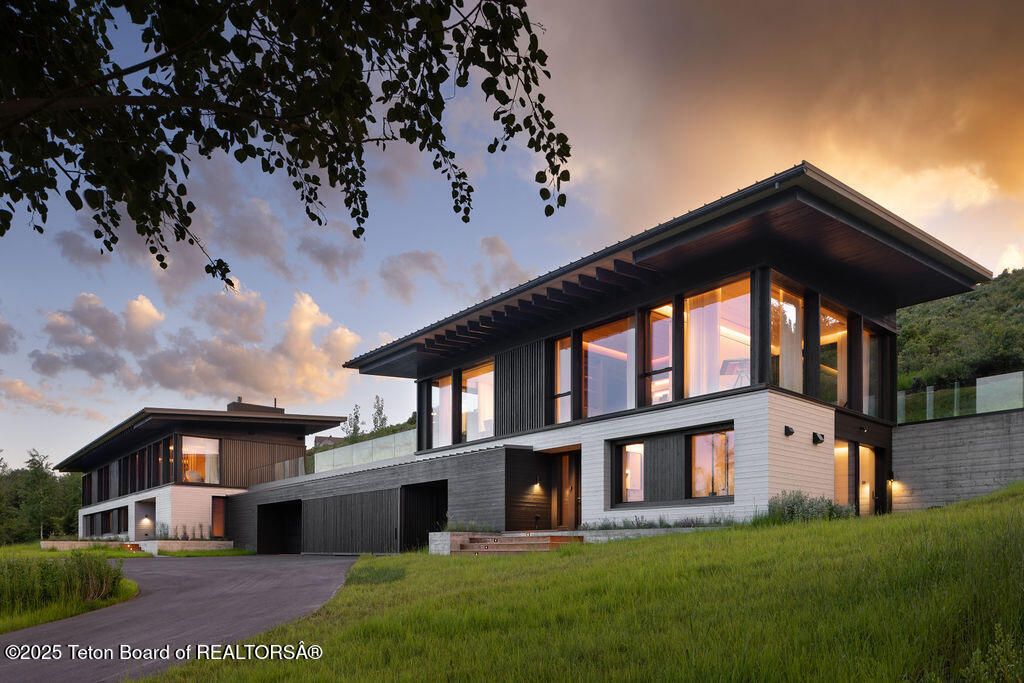 2205 W PEMMICAN Road, Jackson, WY 83001