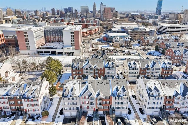 246 Matthews Drive, Newark, NJ 07103