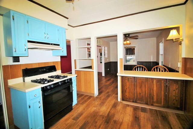 2218 3rd Street, East Moline, IL 61244