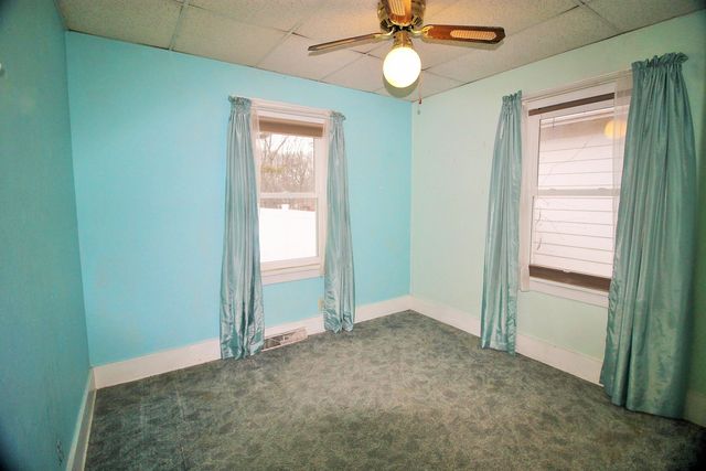 2218 3rd Street, East Moline, IL 61244