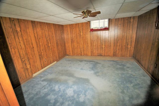 2218 3rd Street, East Moline, IL 61244