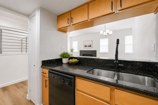 4130 Newton Avenue F, Dallas, TX 75219