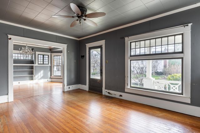 619 Forest Avenue, Chattanooga, TN 37405