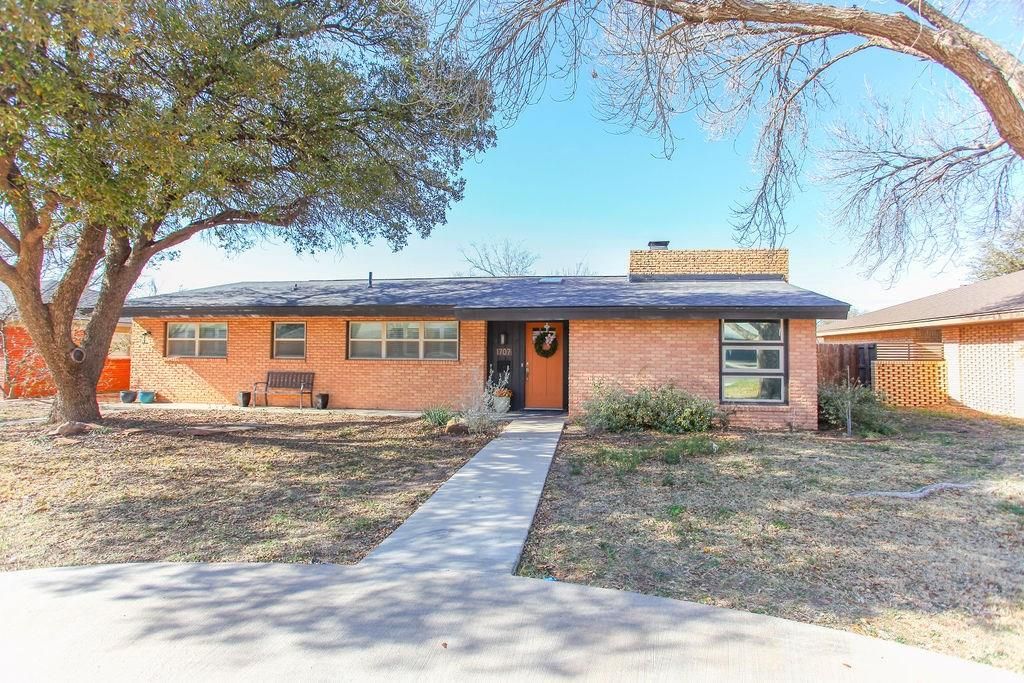 1707 Yale Ave, Big Spring, TX 79720