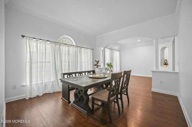 29 Chad Lane, Howell, NJ 07731