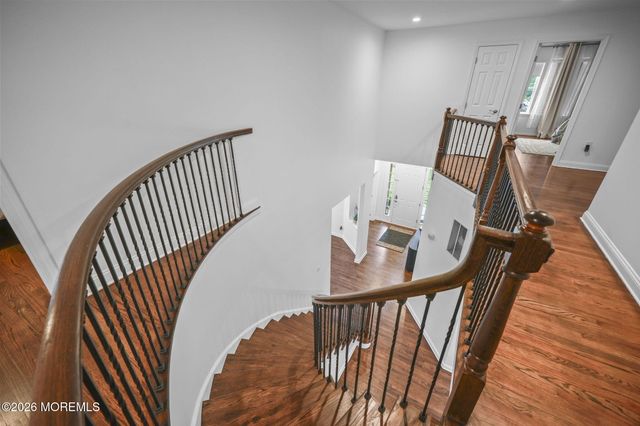 29 Chad Lane, Howell, NJ 07731