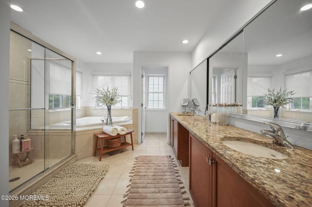 29 Chad Lane, Howell, NJ 07731
