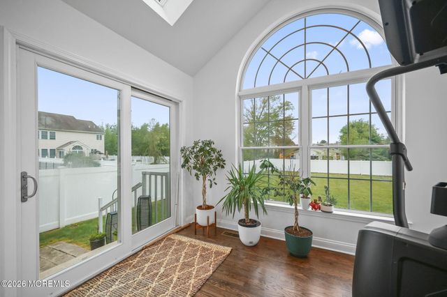 29 Chad Lane, Howell, NJ 07731