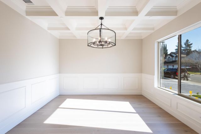 104 Southlite Cir, Sacramento, CA 95831