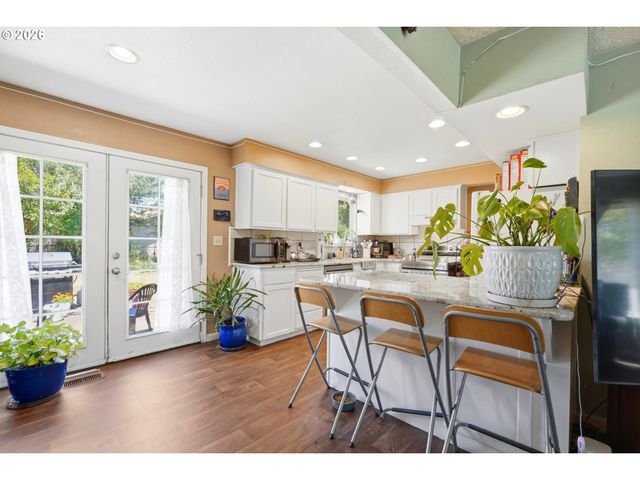 8008 MACARTHUR Blvd, Vancouver, WA 98664