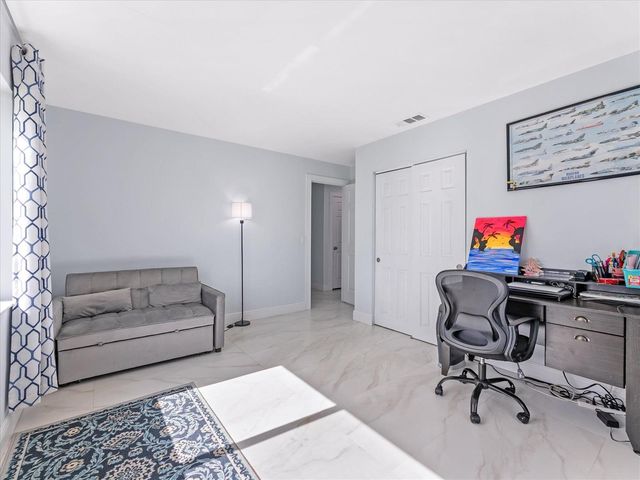 23040 SW 54th Avenue, Boca Raton, FL 33433