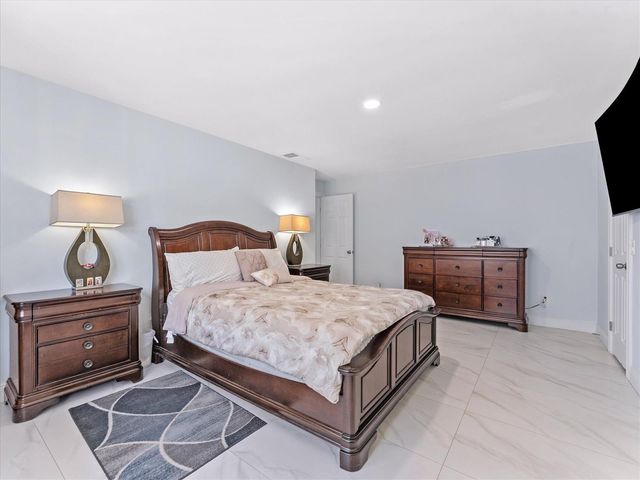 23040 SW 54th Avenue, Boca Raton, FL 33433