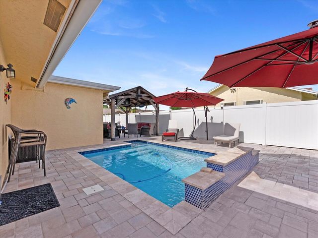 23040 SW 54th Avenue, Boca Raton, FL 33433