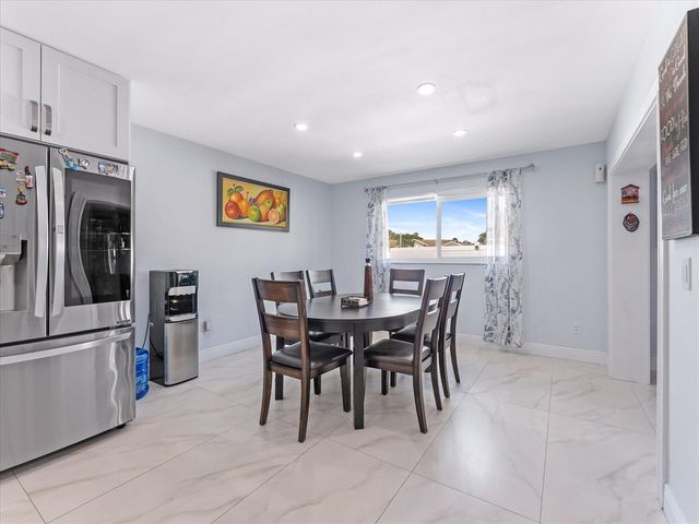 23040 SW 54th Avenue, Boca Raton, FL 33433