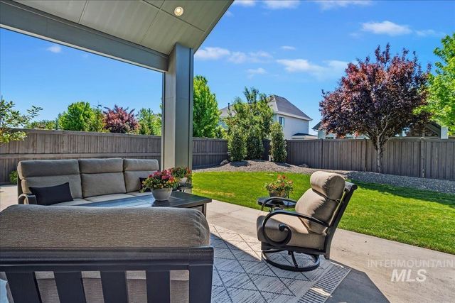 5001 W Tia Inez St., Eagle, ID 83616