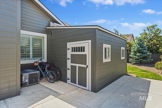5001 W Tia Inez St., Eagle, ID 83616