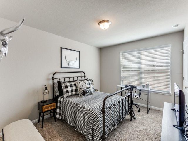 236 Lost Mine Peak LN, Dripping Springs, TX 78620