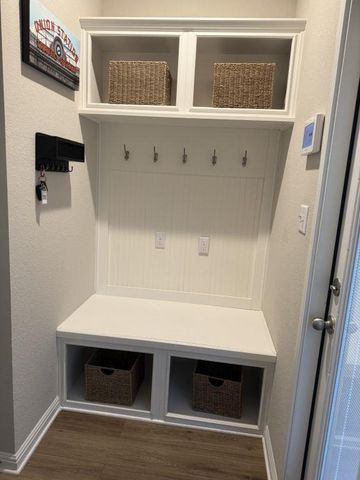 236 Lost Mine Peak LN, Dripping Springs, TX 78620