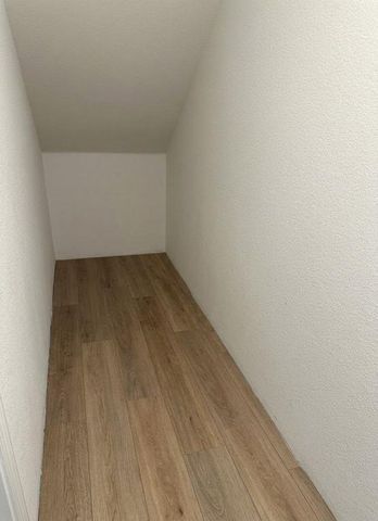 236 Lost Mine Peak LN, Dripping Springs, TX 78620