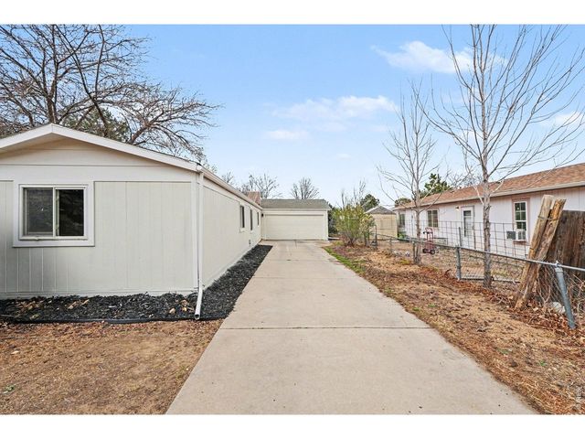 1204 MacJames Ct, Dacono, CO 80514