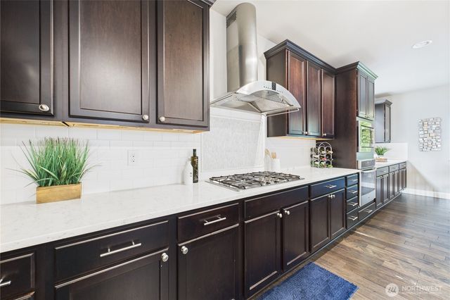 19608 82nd Pl NE, Kenmore, WA 98028