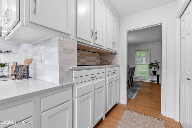 11206 New Stone Ct, Louisville, KY 40223