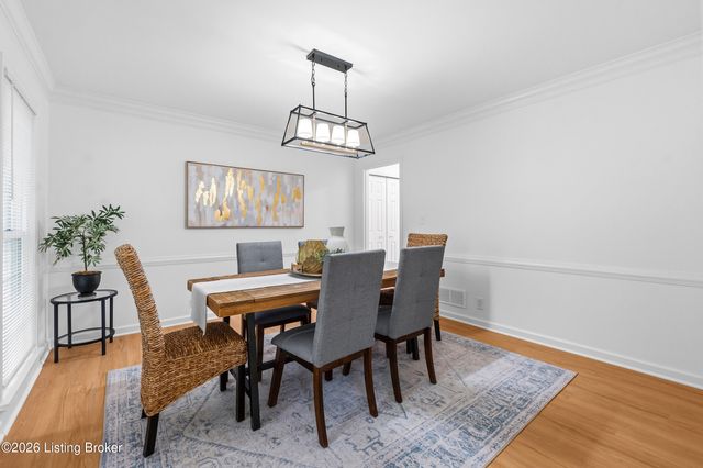 11206 New Stone Ct, Louisville, KY 40223