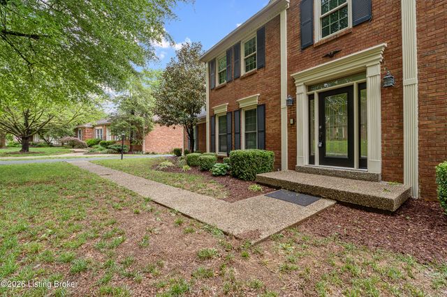 11206 New Stone Ct, Louisville, KY 40223