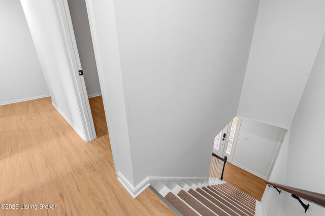 11206 New Stone Ct, Louisville, KY 40223