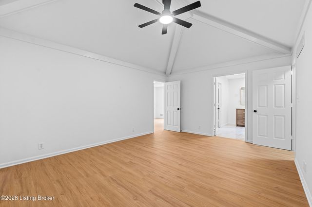 11206 New Stone Ct, Louisville, KY 40223