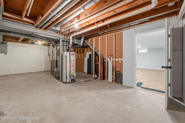 11206 New Stone Ct, Louisville, KY 40223