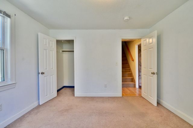 50 Roy St, Northbridge, MA 01588