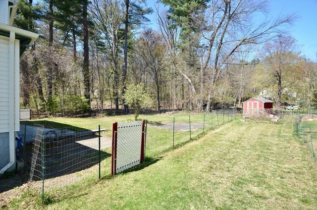 50 Roy St, Northbridge, MA 01588