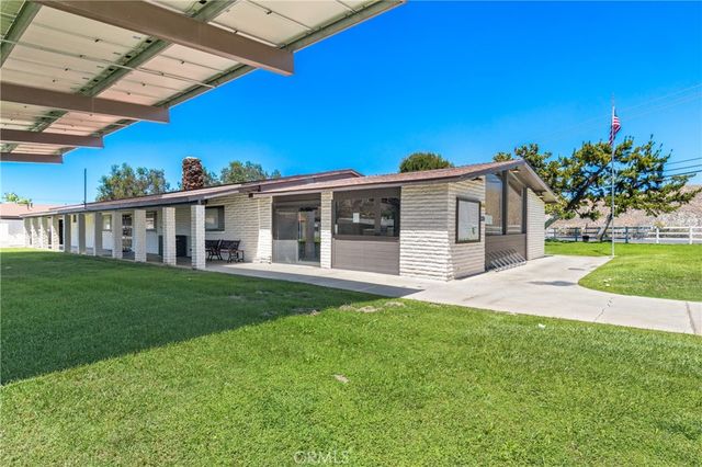 45521 State Highway 74 117, Hemet, CA 92544