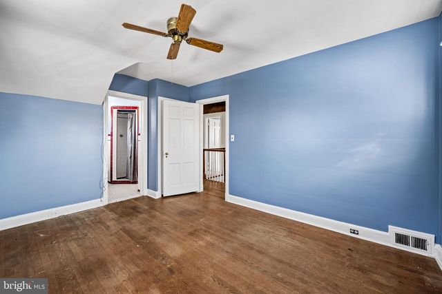 3022 DUNGLOW RD, Baltimore, MD 21222