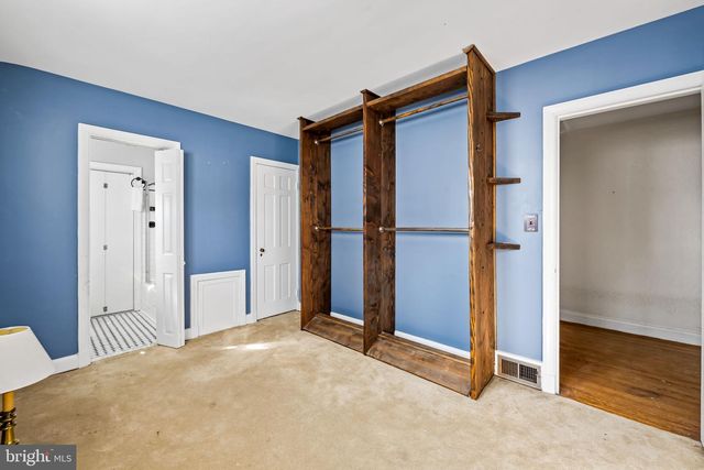 3022 DUNGLOW RD, Baltimore, MD 21222