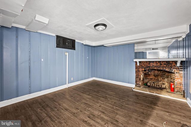 3022 DUNGLOW RD, Baltimore, MD 21222