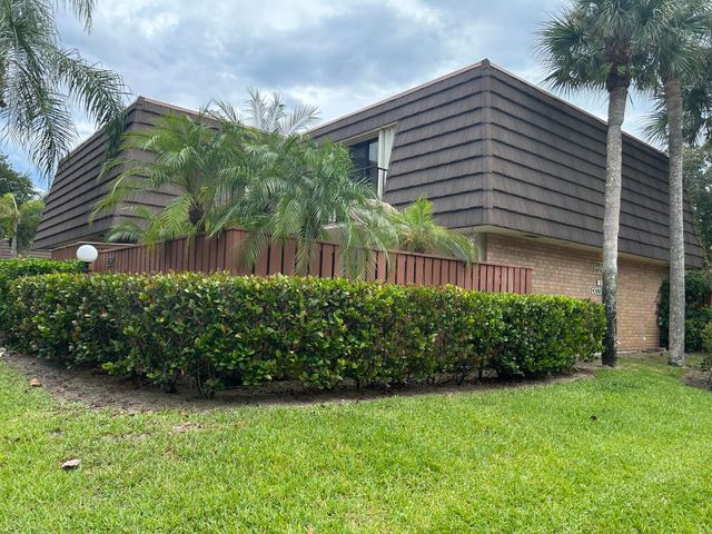 1007 10th Court, Jupiter, FL 33477