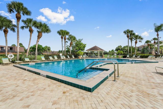 1007 10th Court, Jupiter, FL 33477