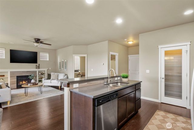 3749 Maritime Drive SW, Bremerton, WA 98312