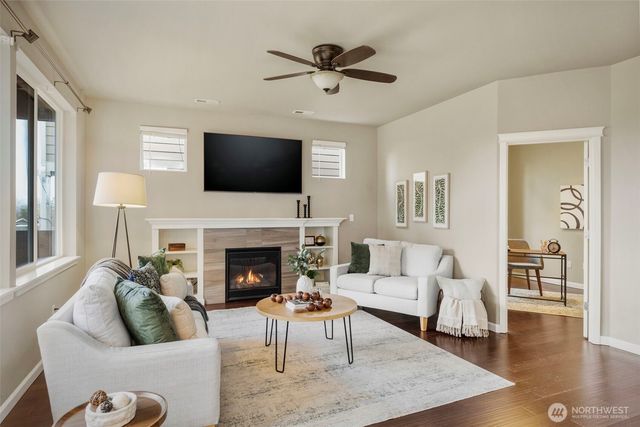 3749 Maritime Drive SW, Bremerton, WA 98312