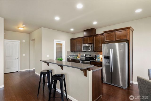 3749 Maritime Drive SW, Bremerton, WA 98312