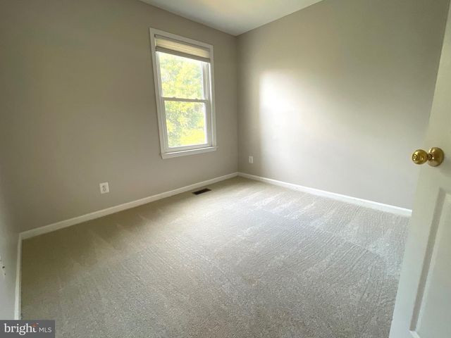 47616 WATKINS ISLAND SQ, Sterling, VA 20165