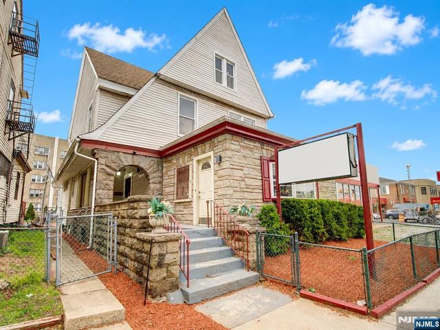 444 Broad Street 442, Elizabeth, NJ 07208