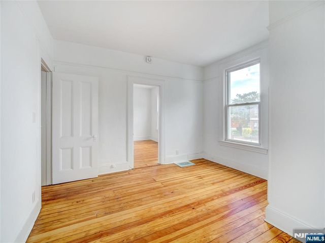444 Broad Street 442, Elizabeth, NJ 07208