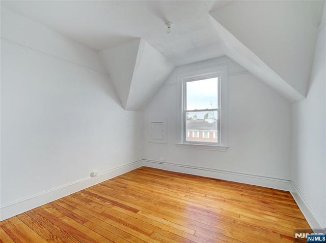 444 Broad Street 442, Elizabeth, NJ 07208