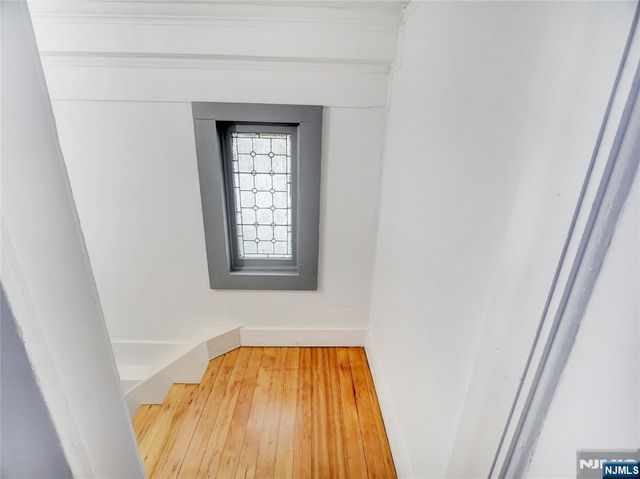 444 Broad Street 442, Elizabeth, NJ 07208