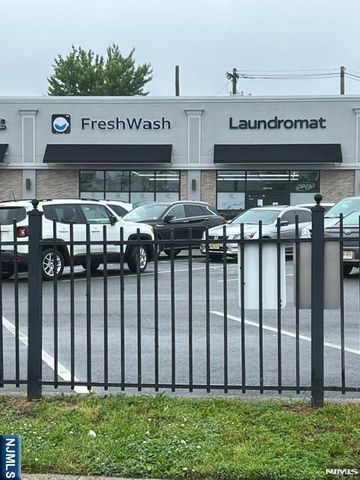 444 Broad Street 442, Elizabeth, NJ 07208