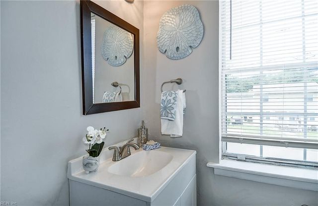 228 Libby St, Hampton, VA 23663