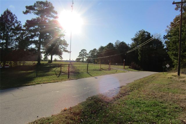 TBD Hwy 190 East E, Huntsville, TX 77340